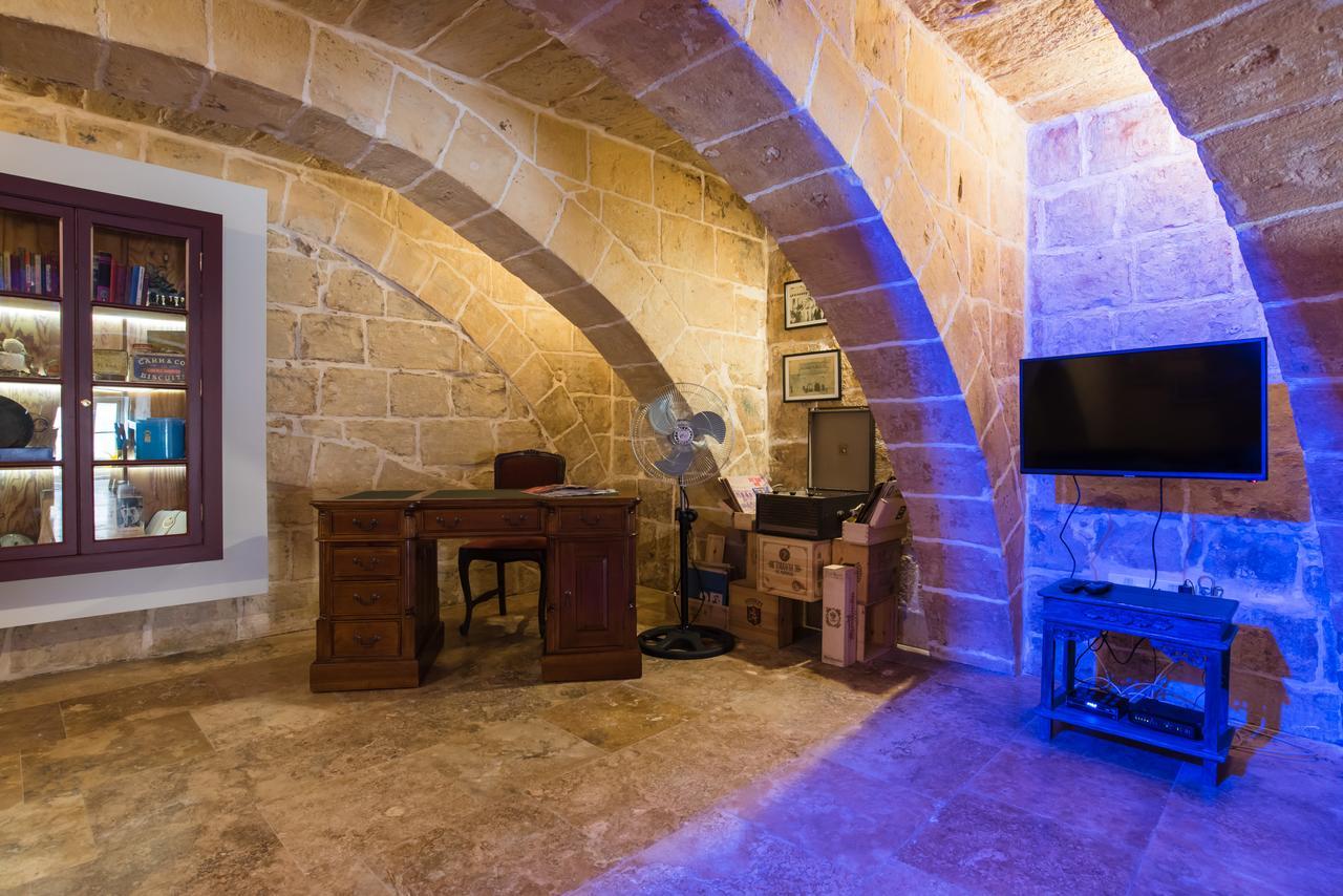 1 Bedroom Heritage Apartment La La Valletta Esterno foto